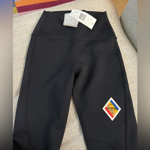 P.E Nation Rhode Legging in Size Small - Picture 5 of 6
